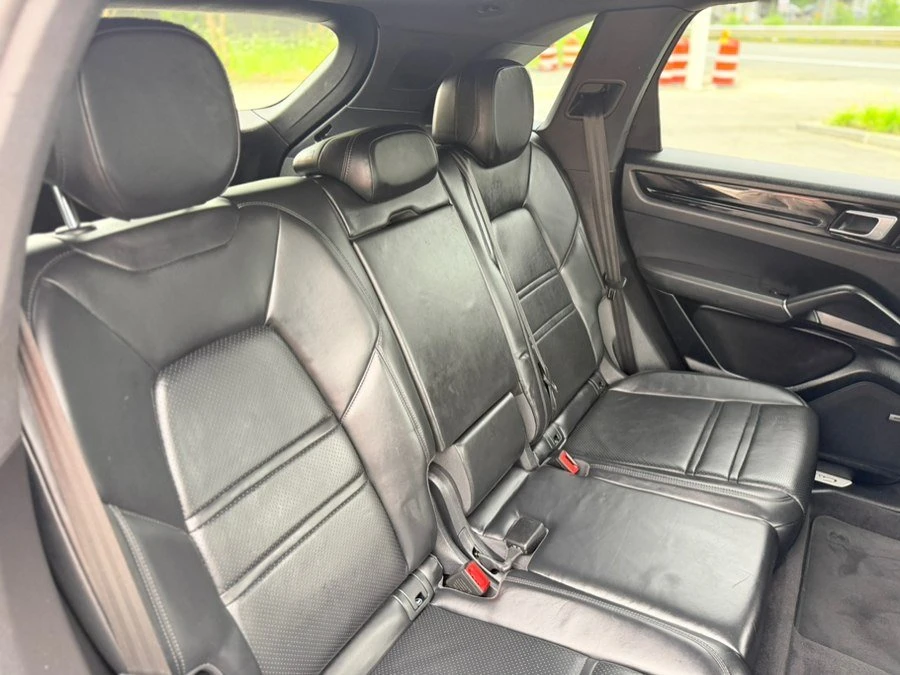 2019 Porsche 9Y0/9Y3 Cayenne - Image 15 of 17