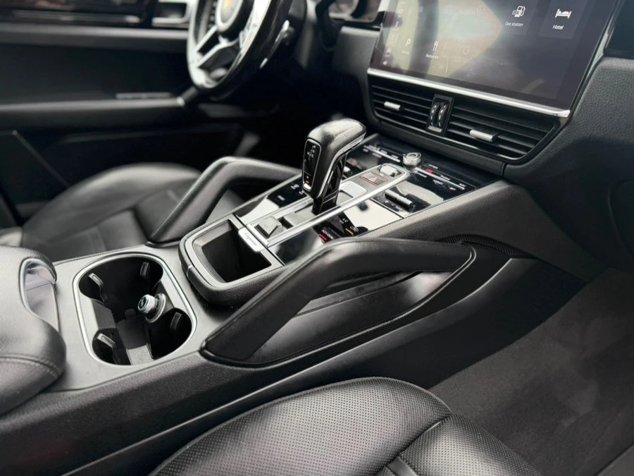 2019 Porsche 9Y0/9Y3 Cayenne - Image 12 of 17