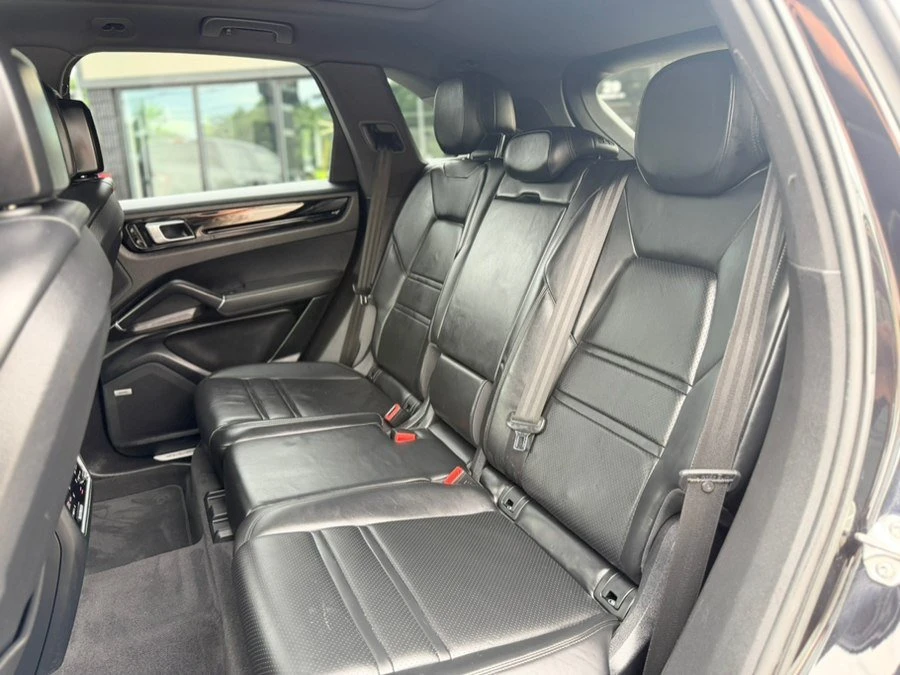 2019 Porsche 9Y0/9Y3 Cayenne - Image 19 of 20