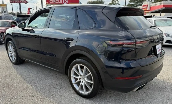 2019 Porsche 9Y0/9Y3 Cayenne - Image 6 of 12