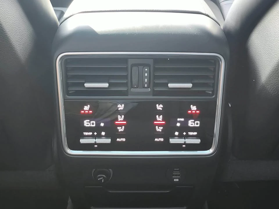 2019 Porsche 9Y0/9Y3 Cayenne - Image 12 of 19