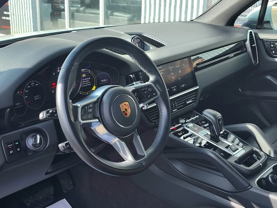 2019 Porsche 9Y0/9Y3 Cayenne - Image 17 of 19