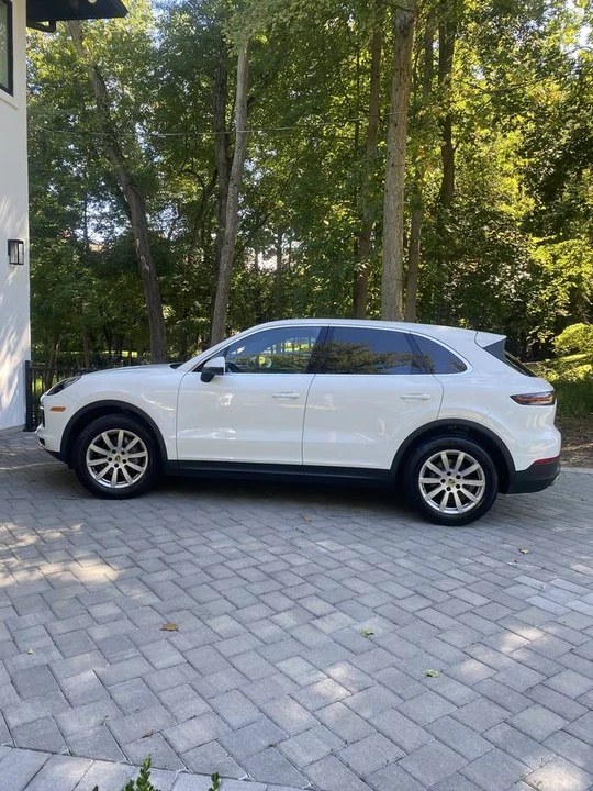 2019 Porsche 9Y0/9Y3 Cayenne - Image 2 of 6