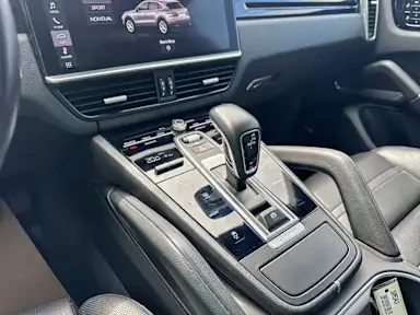 2019 Porsche 9Y0/9Y3 Cayenne - Image 12 of 17