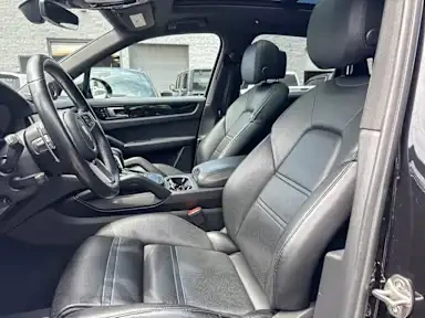 2019 Porsche 9Y0/9Y3 Cayenne - Image 13 of 17