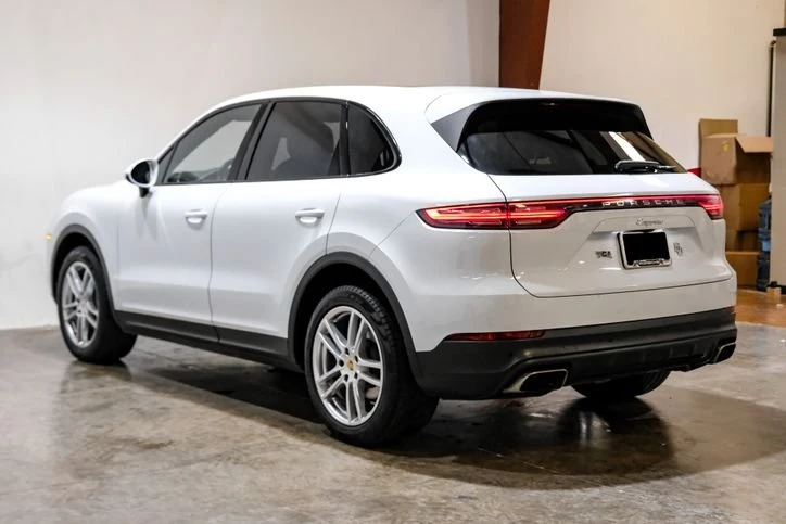 2019 Porsche 9Y0/9Y3 Cayenne - Image 6 of 12