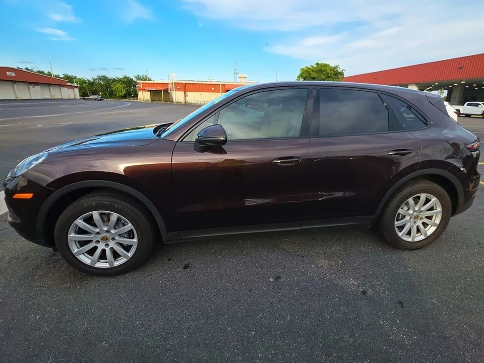 2019 Porsche 9Y0/9Y3 Cayenne - Image 2 of 14