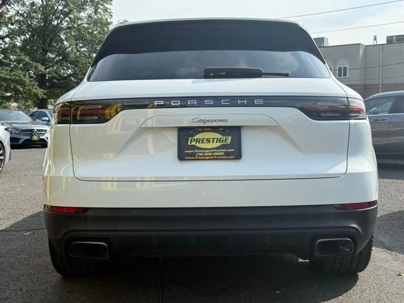 2019 Porsche 9Y0/9Y3 Cayenne - Image 5 of 12