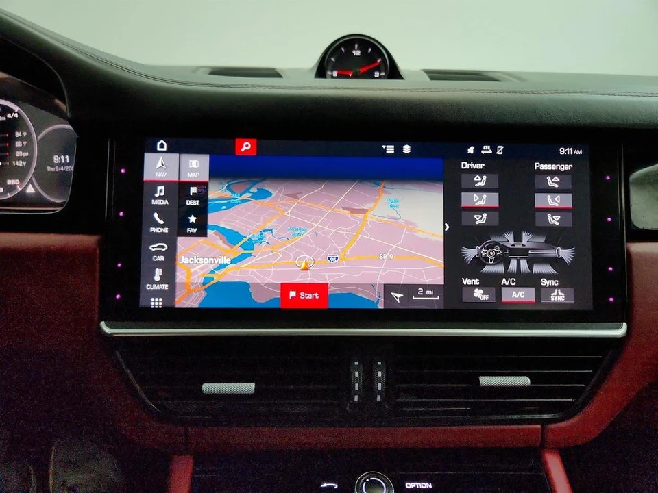 2019 Porsche - Image 20 of 31