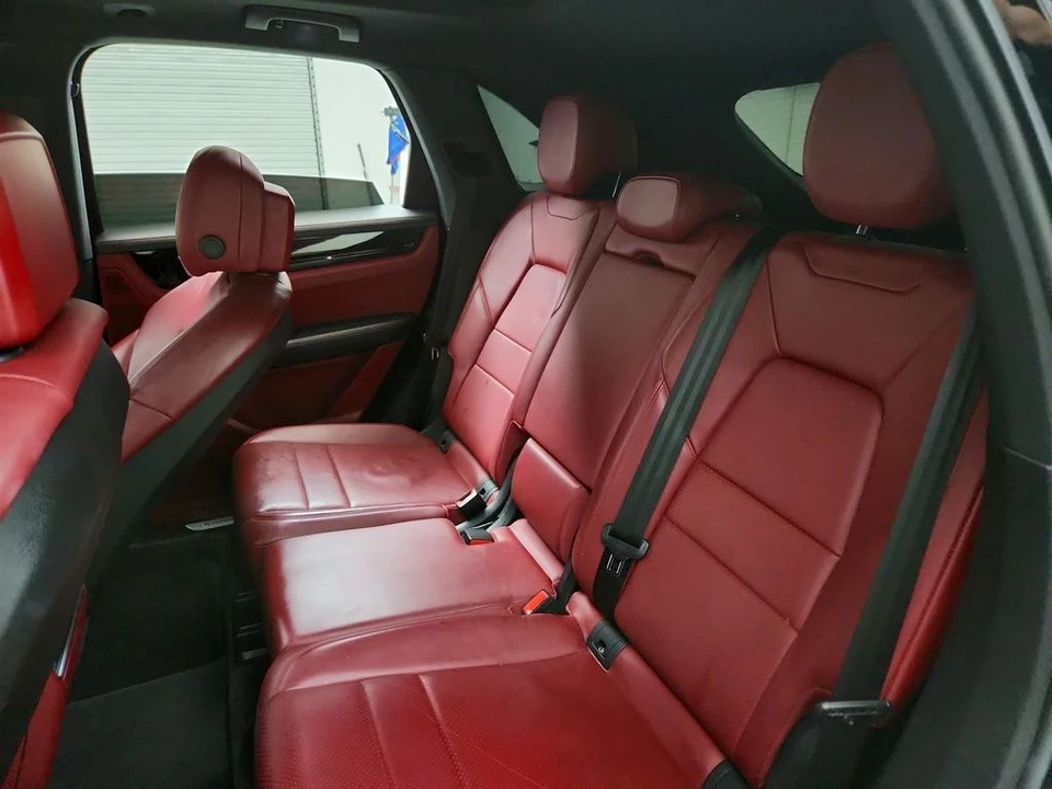 2019 Porsche 9Y0/9Y3 Cayenne - Image 25 of 31