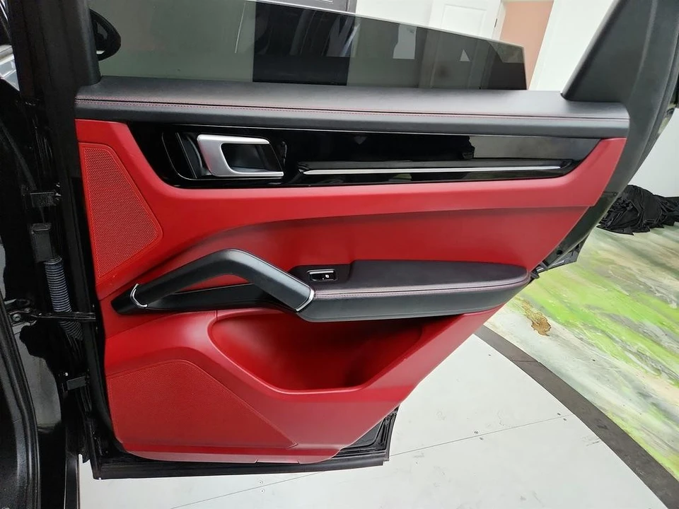 2019 Porsche - Image 30 of 31