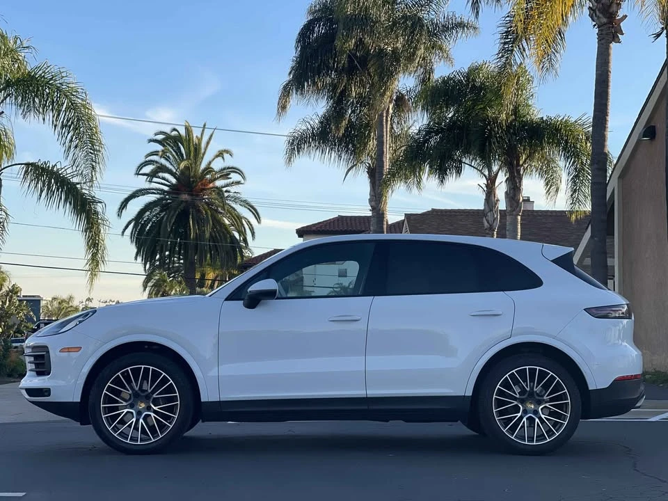2019 Porsche 9Y0/9Y3 Cayenne - Image 3 of 16