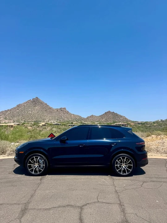 2019 Porsche 9Y0/9Y3 Cayenne - Image 2 of 17