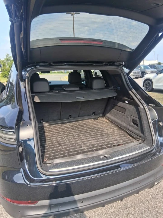 2019 Porsche 9Y0/9Y3 Cayenne - Image 13 of 14