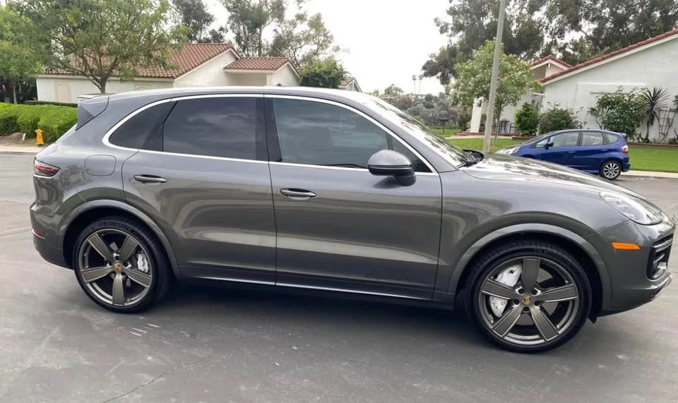 2019 Porsche 9Y0/9Y3 Cayenne - Image 4 of 17