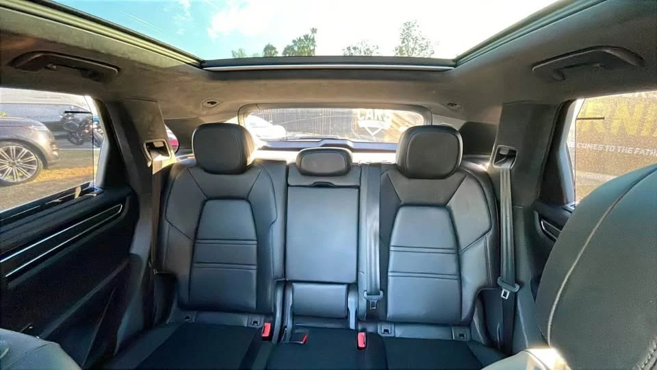2019 Porsche 9Y0/9Y3 Cayenne - Image 17 of 19