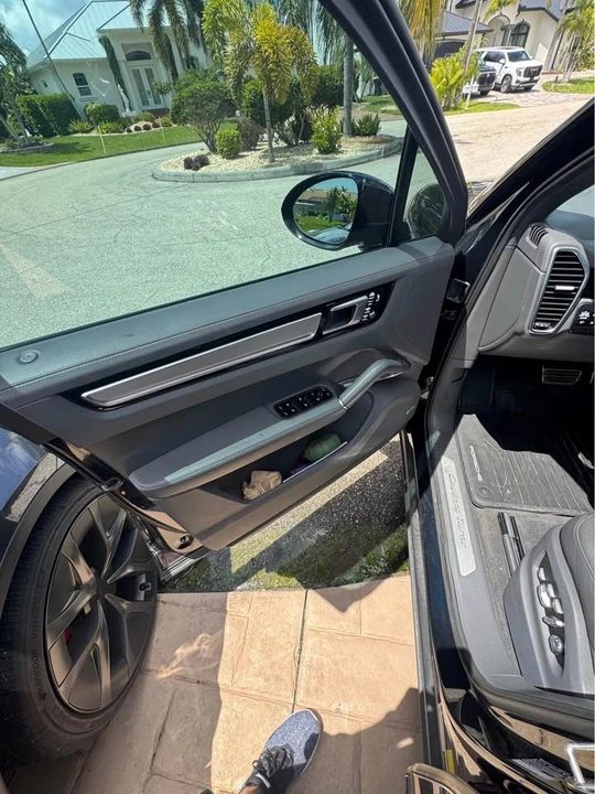 2019 Porsche 9Y0/9Y3 Cayenne - Image 12 of 17