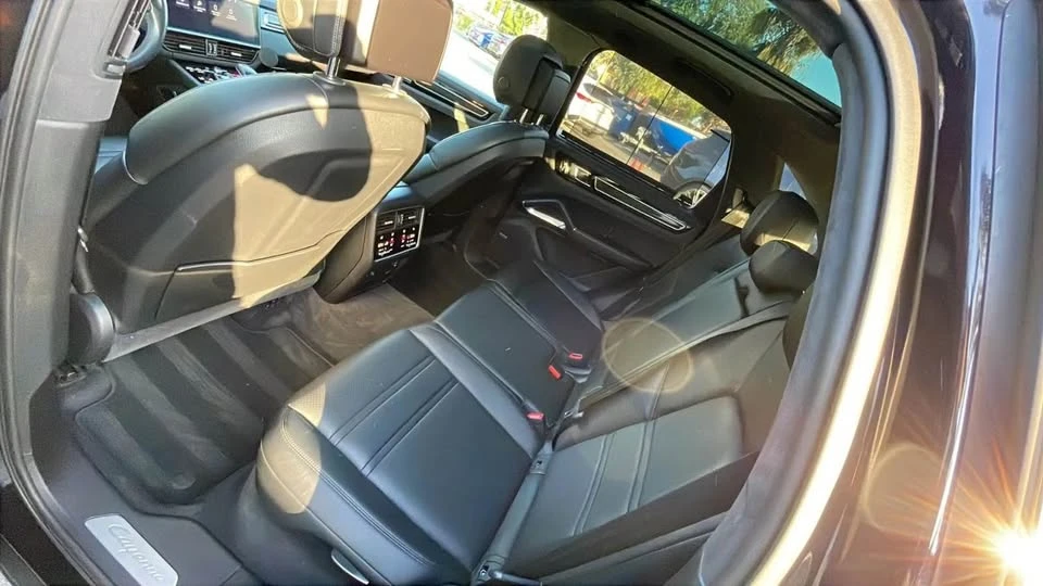 2019 Porsche 9Y0/9Y3 Cayenne - Image 18 of 19