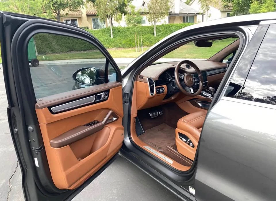 2019 Porsche 9Y0/9Y3 Cayenne - Image 8 of 17