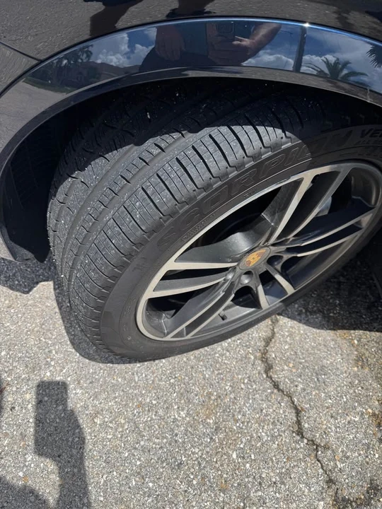 2019 Porsche 9Y0/9Y3 Cayenne - Image 16 of 17