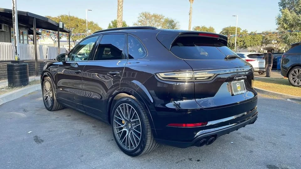 2019 Porsche 9Y0/9Y3 Cayenne - Image 3 of 19