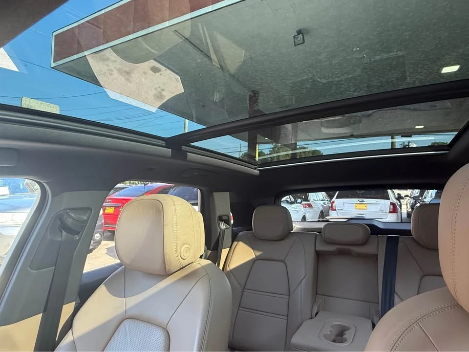 2019 Porsche 9Y0/9Y3 Cayenne - Image 8 of 10