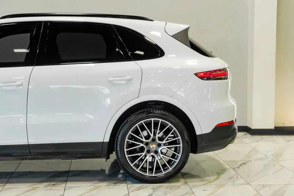 2019 Porsche 9Y0/9Y3 Cayenne - Image 19 of 20
