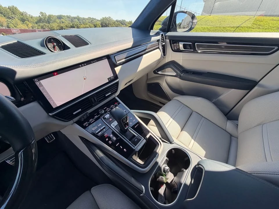 2019 Porsche 9Y0/9Y3 Cayenne - Image 16 of 20