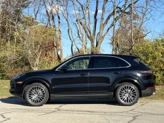 2019 Porsche 9Y0/9Y3 Cayenne - Image 2 of 4