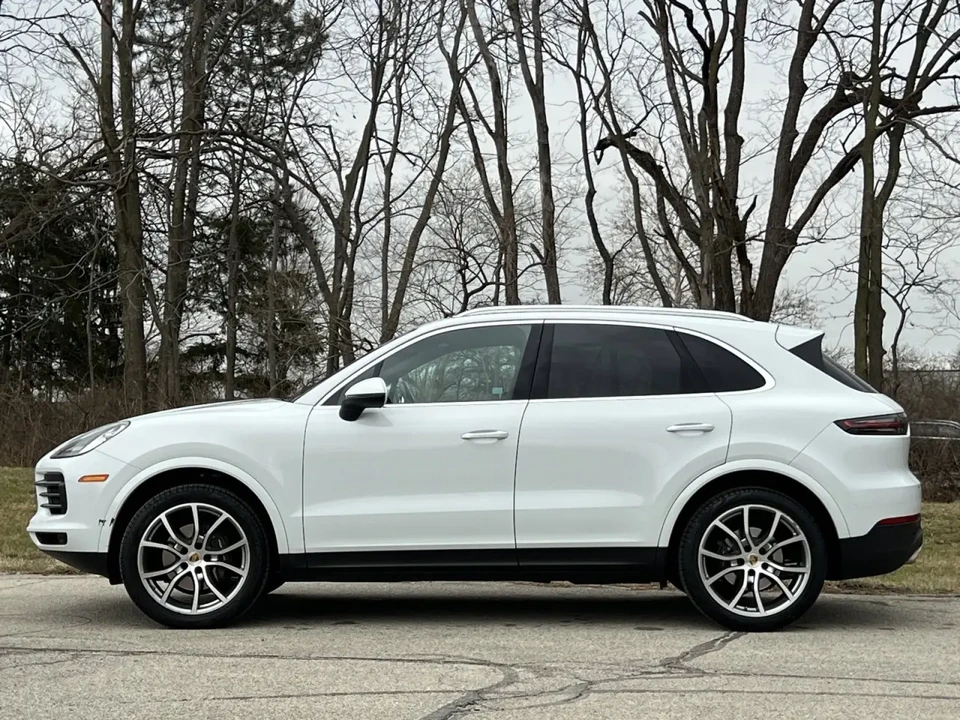 2019 Porsche 9Y0/9Y3 Cayenne - Image 2 of 7