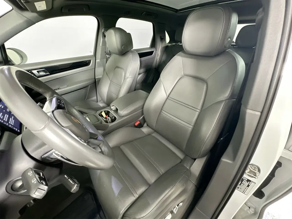 2019 Porsche 9Y0/9Y3 Cayenne - Image 5 of 7