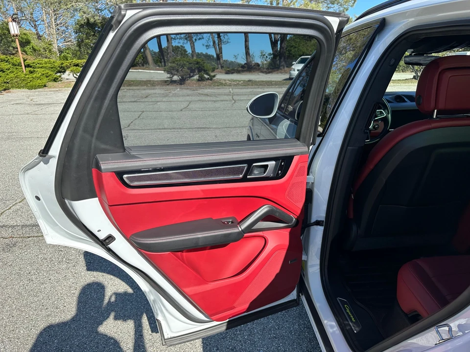 2019 Porsche 9Y0/9Y3 Cayenne - Image 23 of 31