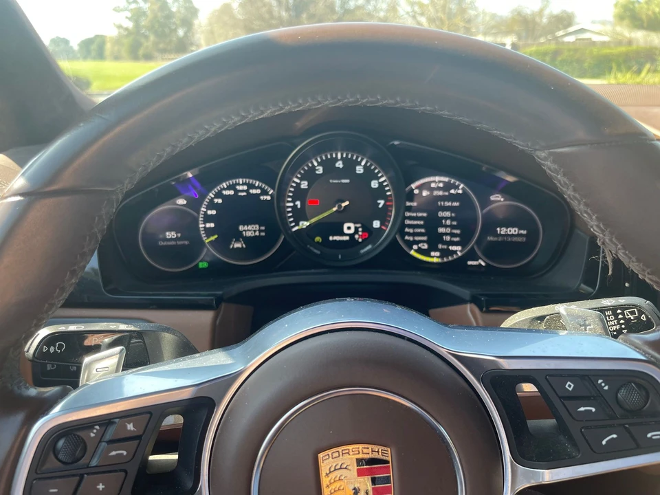 2019 Porsche 9Y0/9Y3 Cayenne - Image 2 of 24
