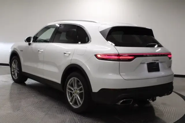 2019 Porsche 9Y0/9Y3 Cayenne - Image 3 of 5