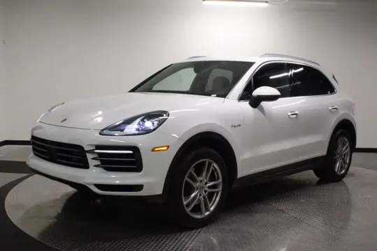 2019 Porsche Cayenne E-Hybrid