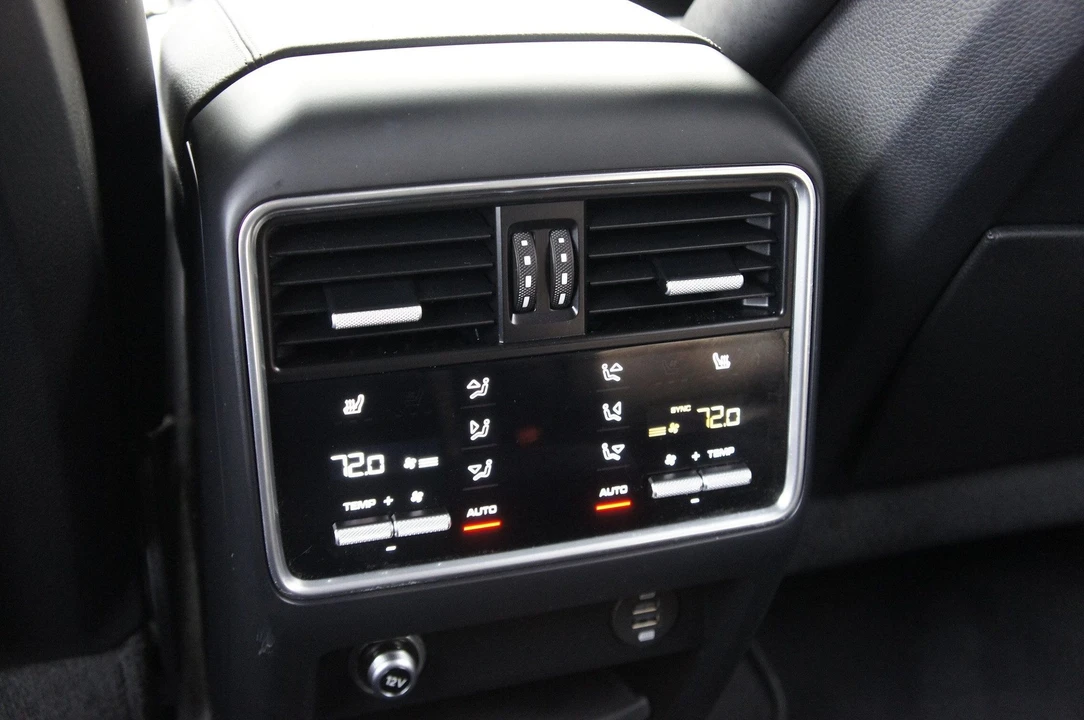 2019 Porsche 9Y0/9Y3 Cayenne - Image 28 of 31