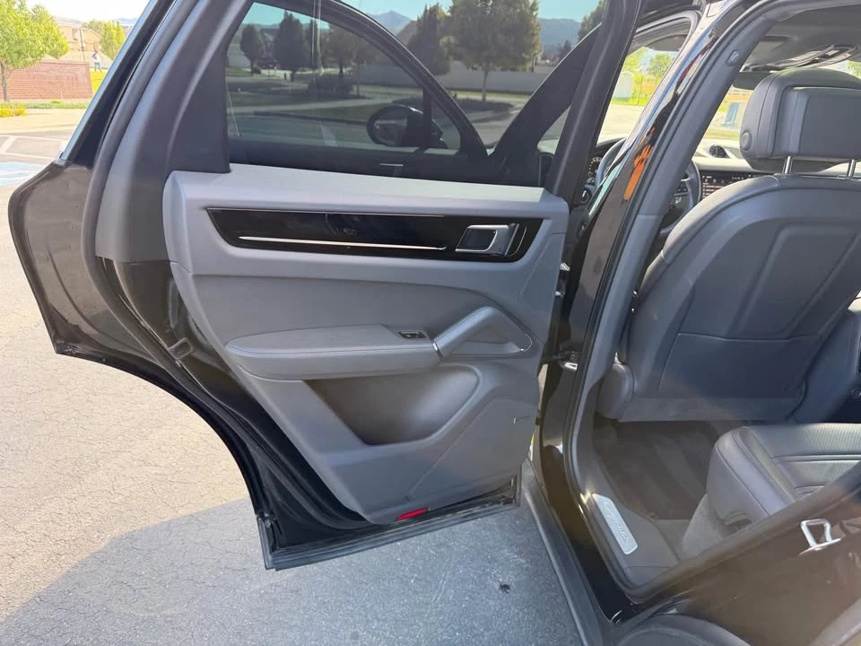 2019 Porsche 9Y0/9Y3 Cayenne - Image 11 of 16