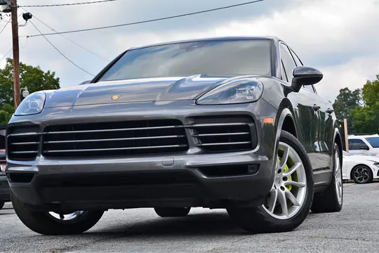 2019 Porsche Cayenne E-Hybrid