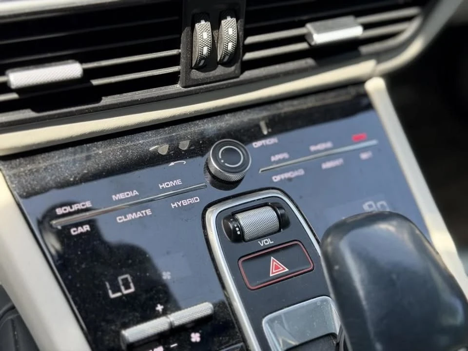 2019 Porsche 9Y0/9Y3 Cayenne - Image 18 of 20