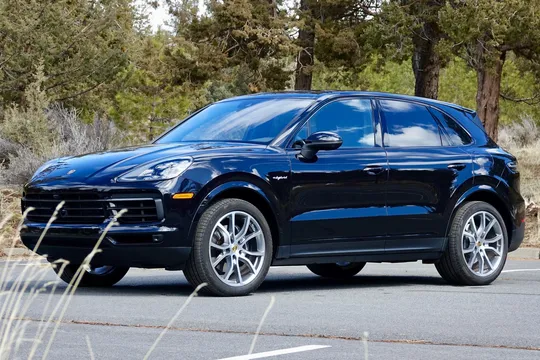 2019 Porsche Cayenne E-Hybrid