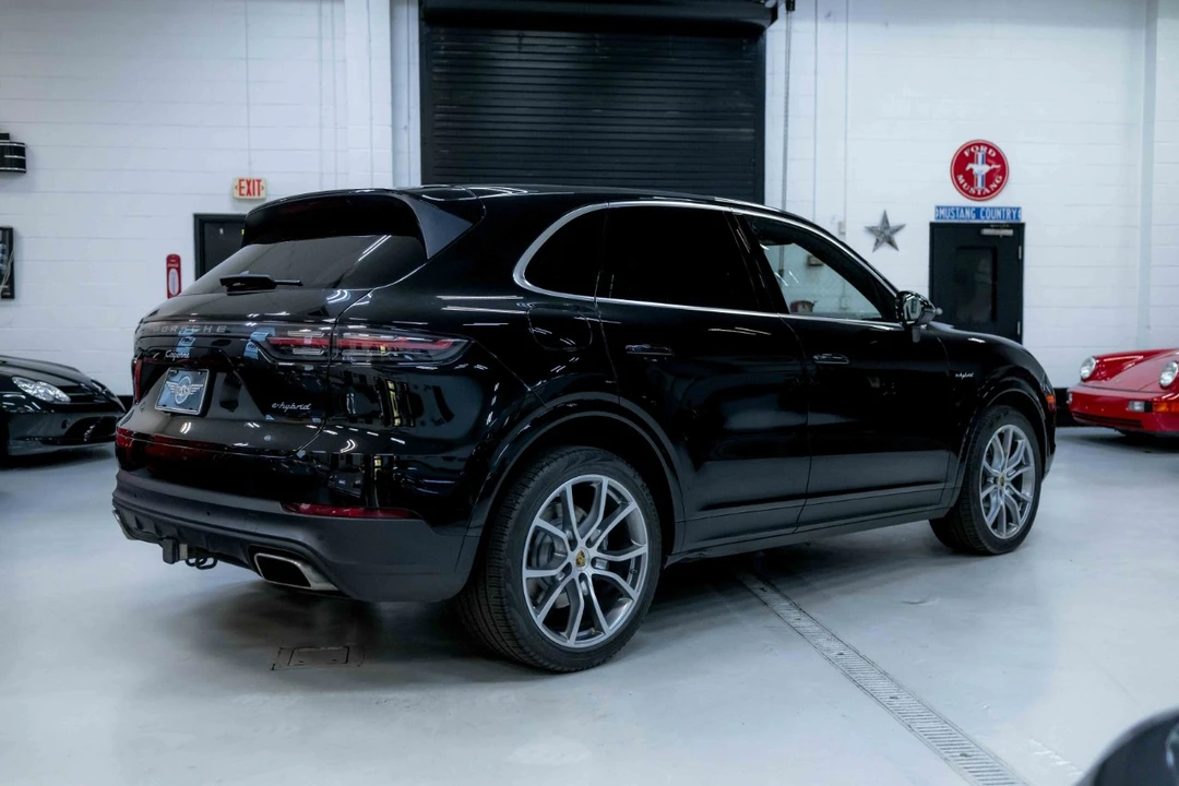 2019 Porsche 9Y0/9Y3 Cayenne - Image 8 of 12