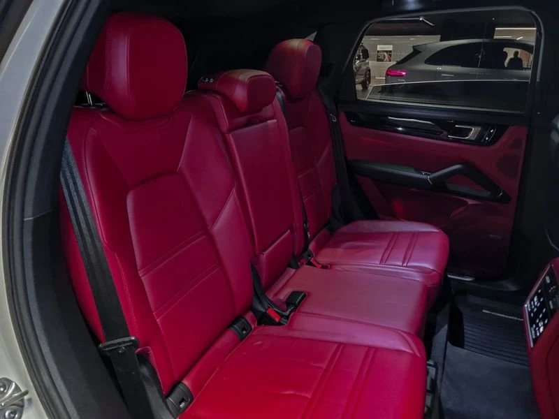 2019 Porsche 9Y0/9Y3 Cayenne - Image 18 of 20