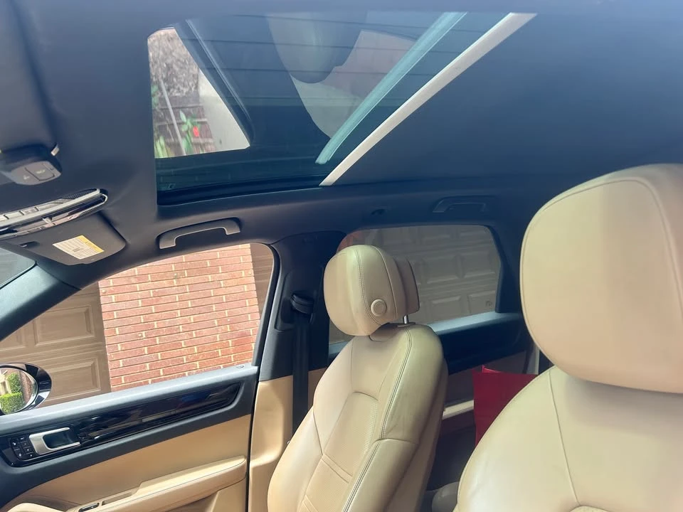 2019 Porsche 9Y0/9Y3 Cayenne - Image 14 of 20