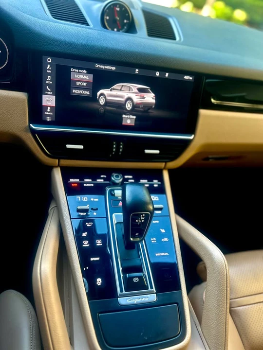 2019 Porsche 9Y0/9Y3 Cayenne - Image 10 of 20