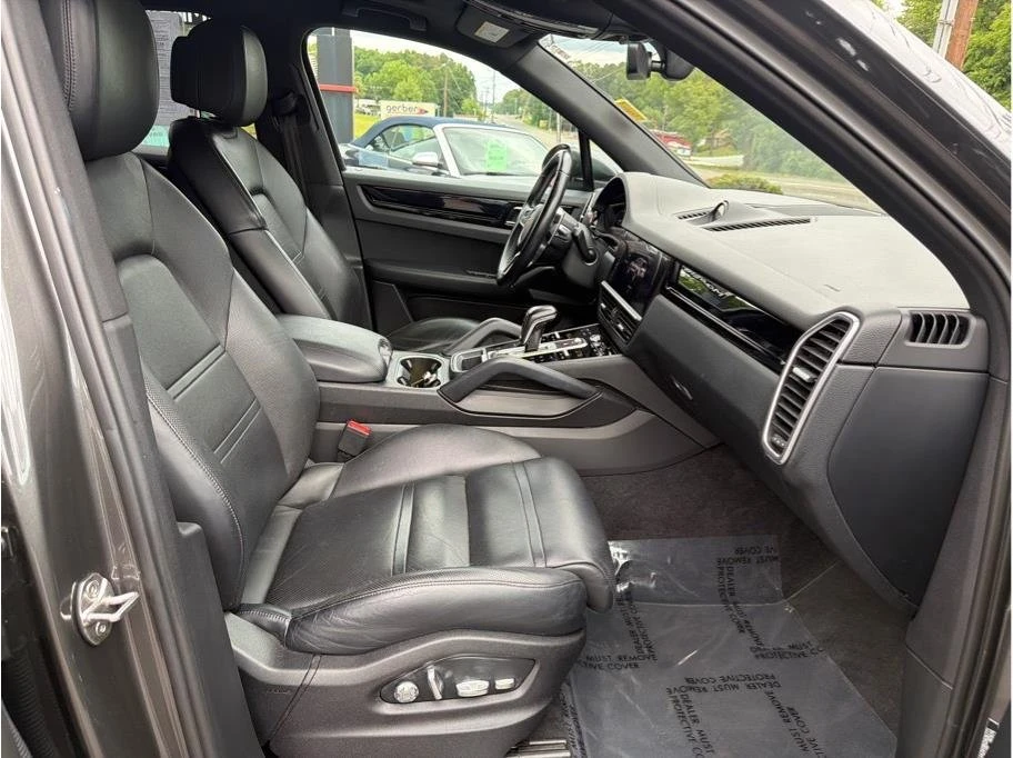 2019 Porsche 9Y0/9Y3 Cayenne - Image 14 of 20