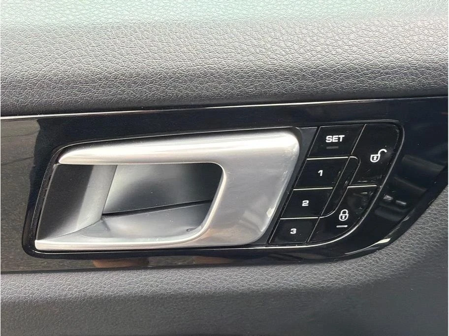 2019 Porsche 9Y0/9Y3 Cayenne - Image 10 of 20