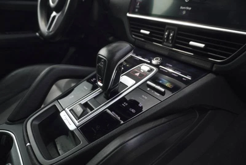 2019 Porsche 9Y0/9Y3 Cayenne - Image 7 of 8
