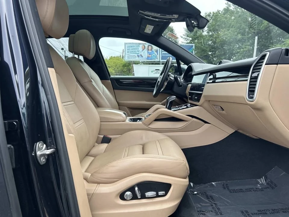2019 Porsche 9Y0/9Y3 Cayenne - Image 19 of 20
