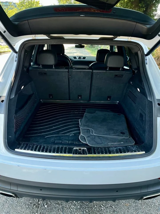 2019 Porsche 9Y0/9Y3 Cayenne - Image 12 of 18
