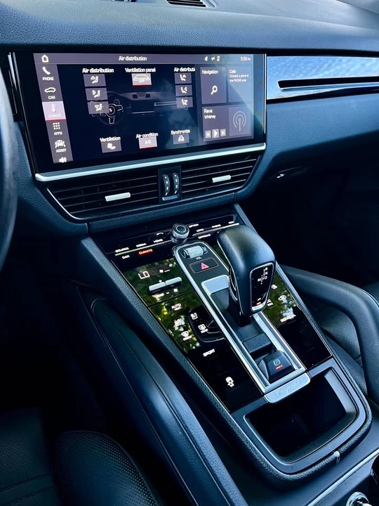 2019 Porsche 9Y0/9Y3 Cayenne - Image 17 of 18
